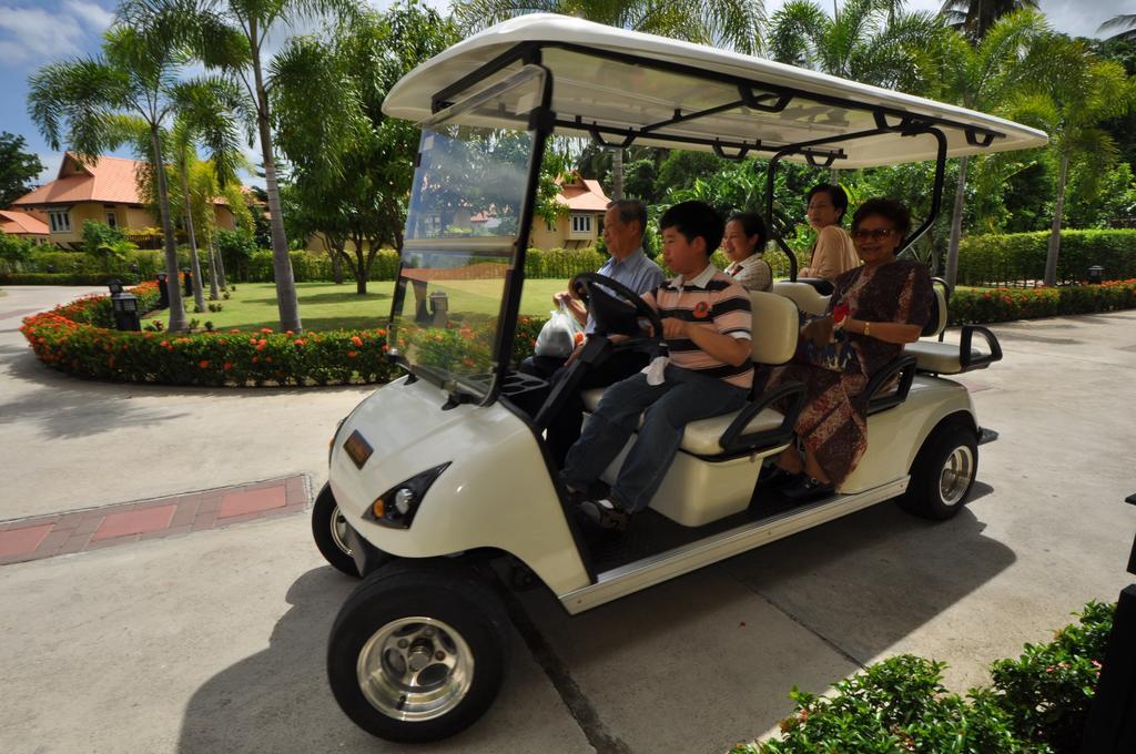 Maeklong Marina Resort Ratchaburi Bagian luar foto
