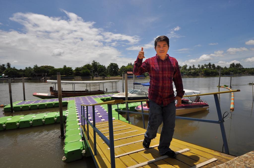 Maeklong Marina Resort Ratchaburi Bagian luar foto